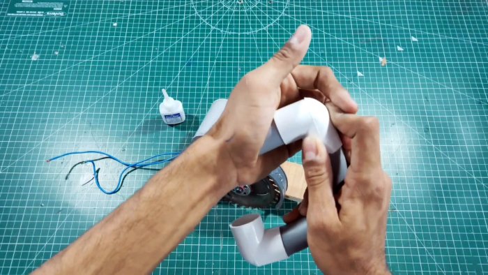 Как сделать мини циркулярную пилу 12 В