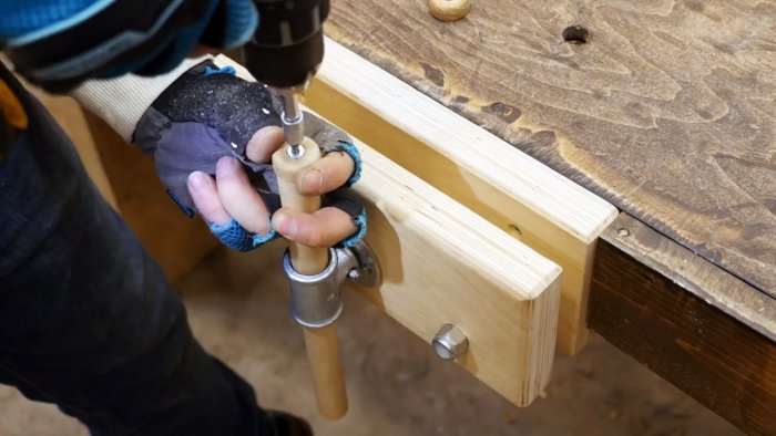 Как сделать тиски из старых амортизаторов