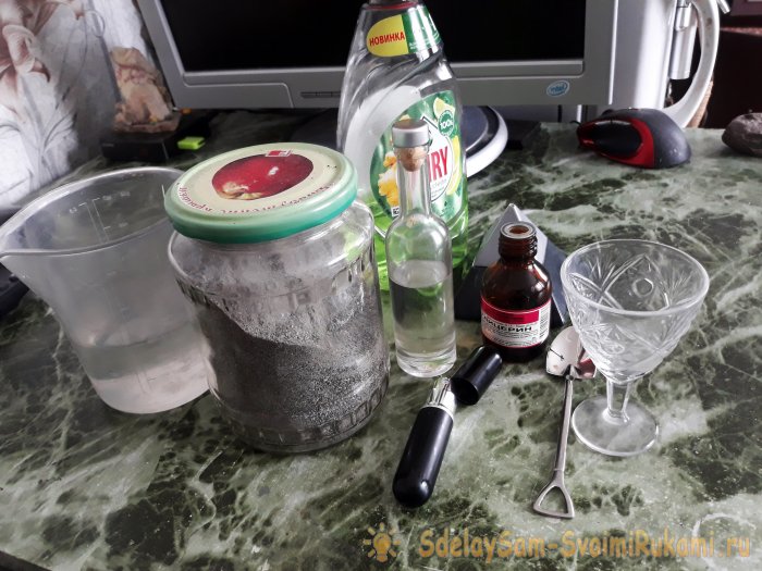 Как сделать простой и действенный антисептик для рук