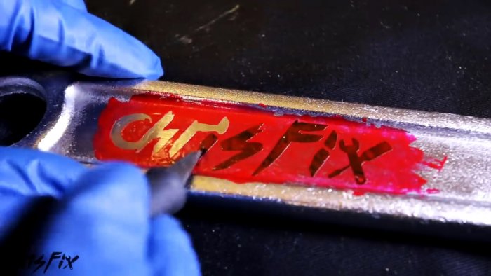 Простой способ отмаркировать инструмент травлением