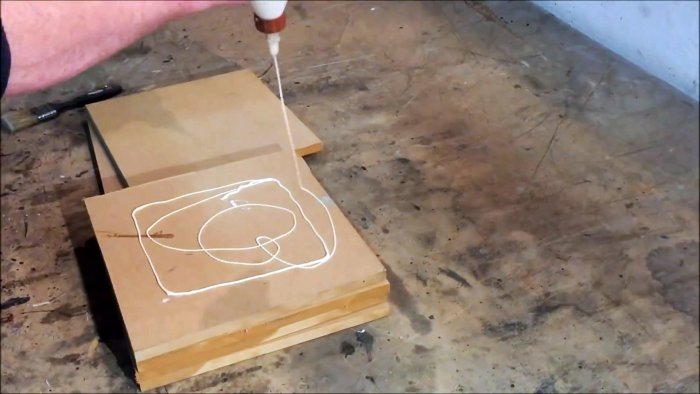 Как сделать табуретку из старого амортизатора