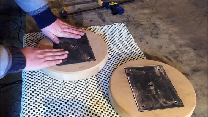 Как сделать табуретку из старого амортизатора