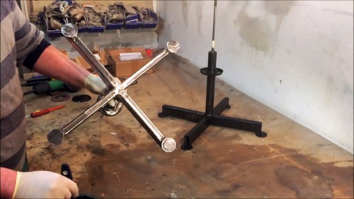 Как сделать табуретку из старого амортизатора