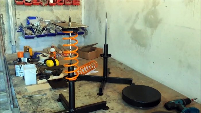 Как сделать табуретку из старого амортизатора