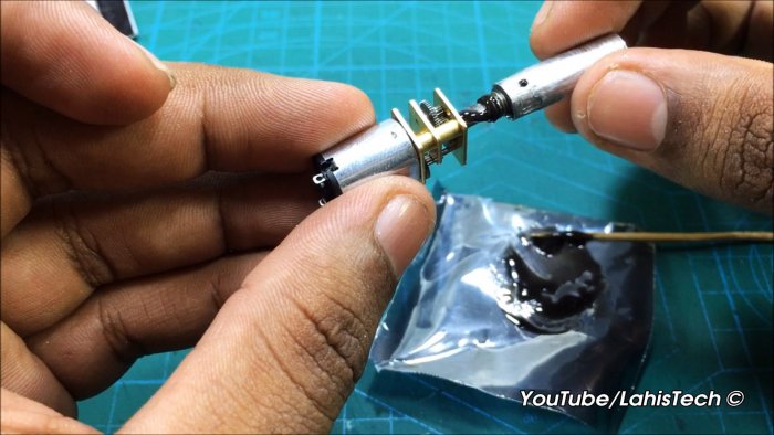 Как сделать удобную недорогую аккумуляторную электроотвертку