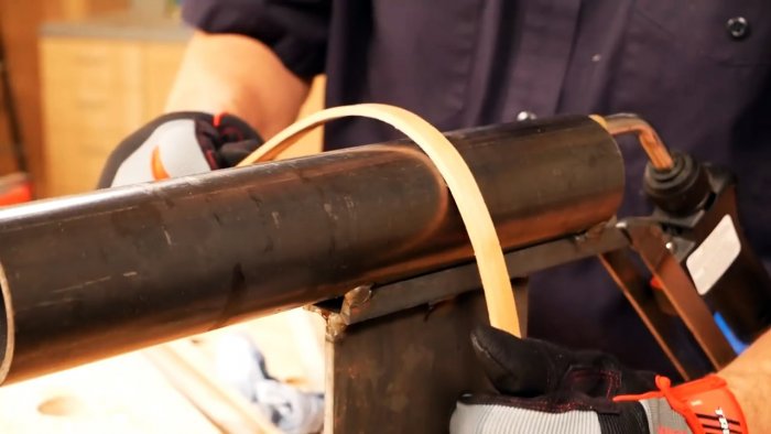 Как горячей трубой изогнуть деревянные заготовки