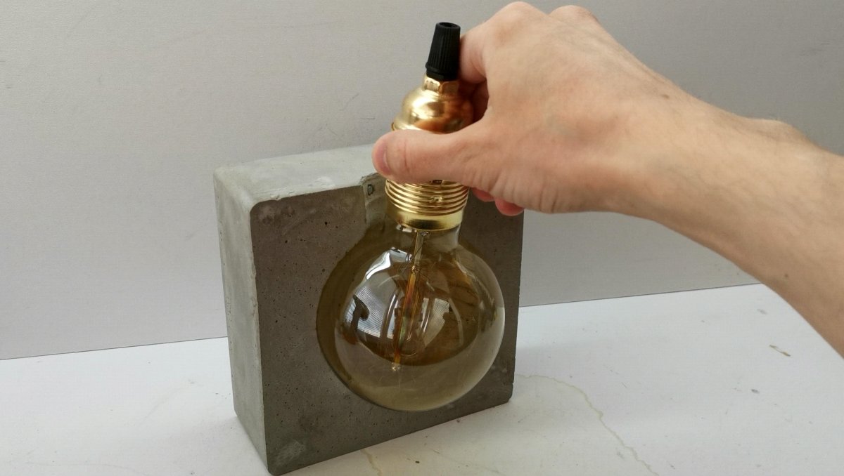 Как сделать простой ретро светильник в стиле лофт