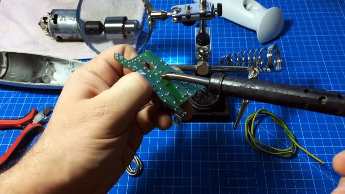 Как переделать кухонный блендер в гравер