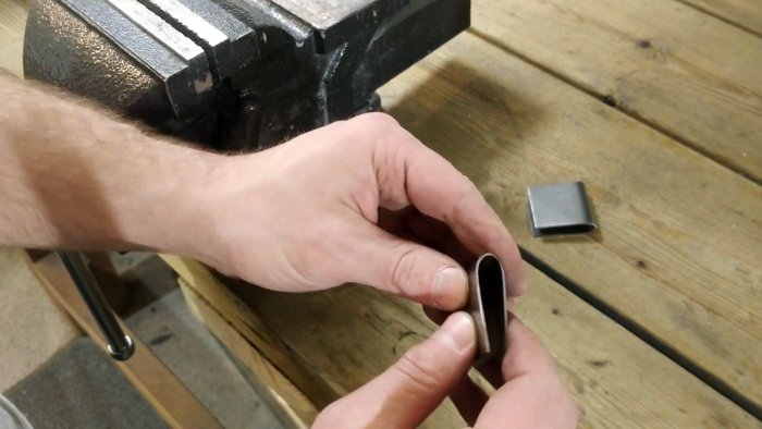 Как сделать петли с помощью простых инструментов