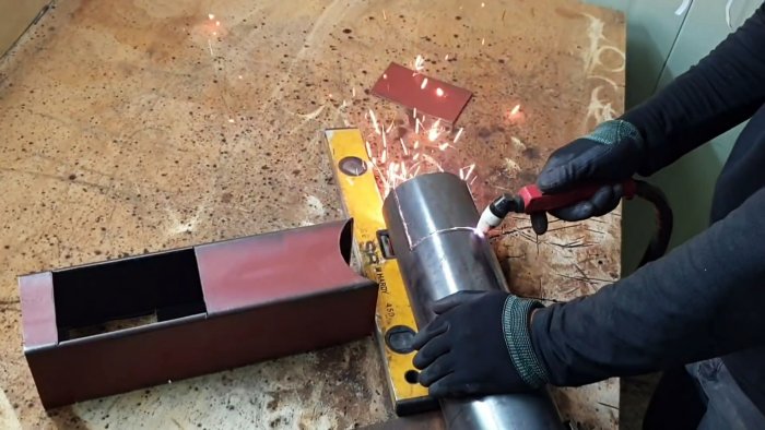 Как сделать простую и многофункциональную ракетную печь