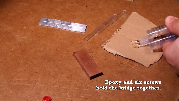 Как сделать надежный лобзик для фигурной резки