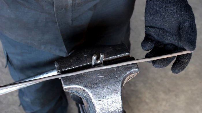 Как завязать стальной прут в узел