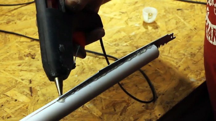 Как использовать старые пилки от лобзика по новому назначению