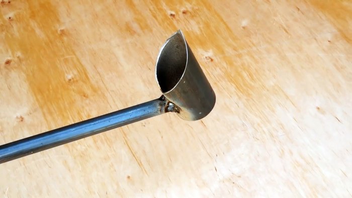 Как сделать тяпку из трубы которая будет удобнее обычной