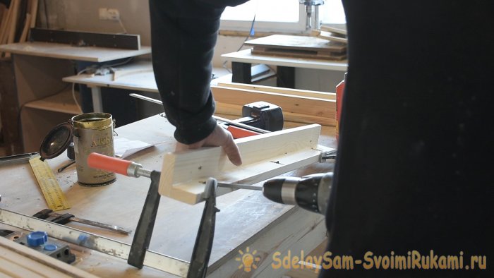 Как сделать контейнер для цветов из поддонов