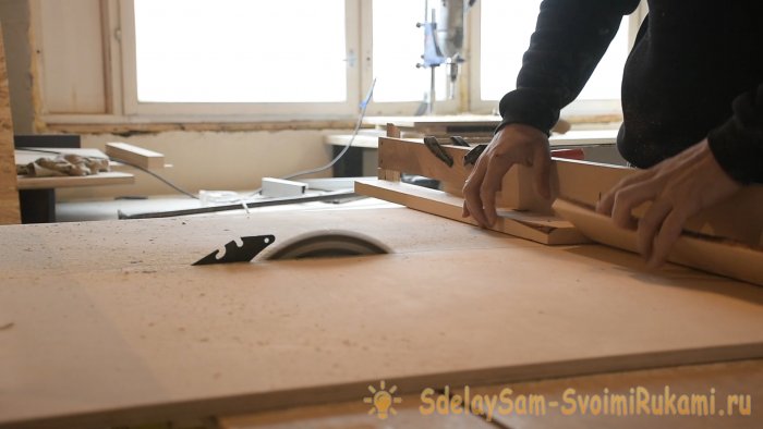 Как сделать контейнер для цветов из поддонов