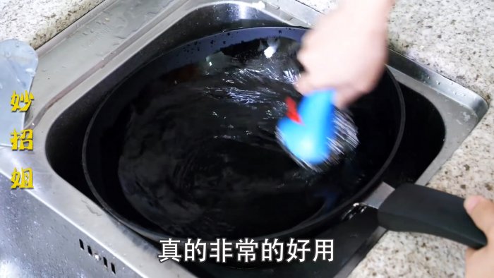 Что можно сделать пустой пластиковой емкости