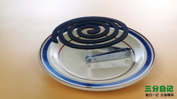 Посмотрите сколько инструментов сможет заменить книпсер для ногтей