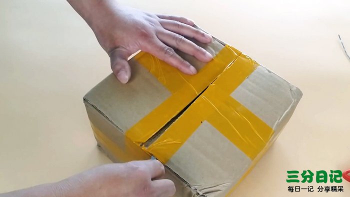 Посмотрите сколько инструментов сможет заменить книпсер для ногтей