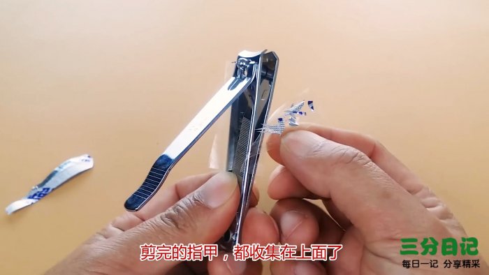 Посмотрите сколько инструментов сможет заменить книпсер для ногтей