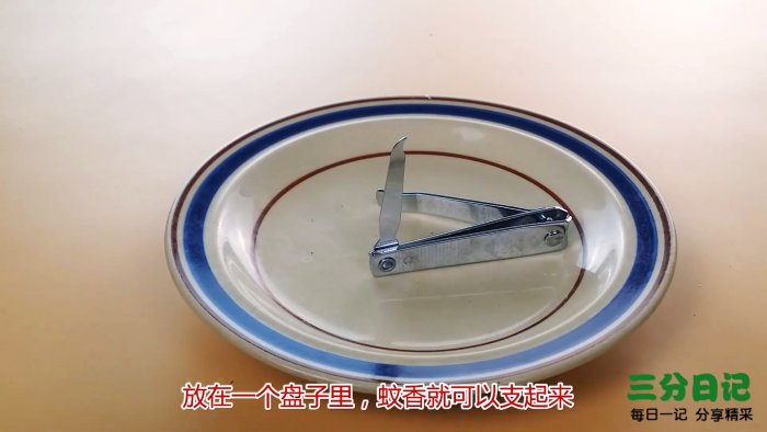 Посмотрите сколько инструментов сможет заменить книпсер для ногтей