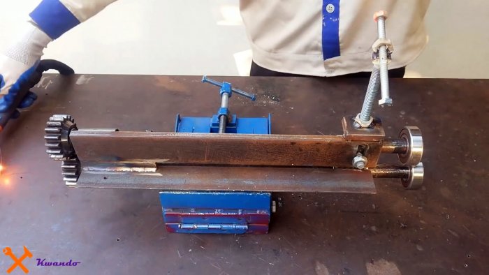 Как сделать станок для создания ребер жесткости на листовом металле