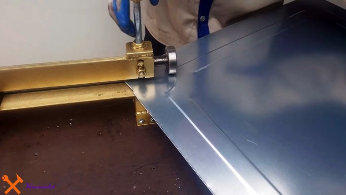 Как сделать станок для создания ребер жесткости на листовом металле