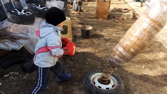 Как из деталей строго автомобиля сделать манекен для отработки ударов