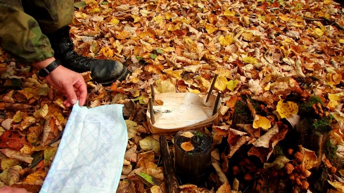 Как очистить и обеззаразить воду в лесу при отсутствии котелка или фляги