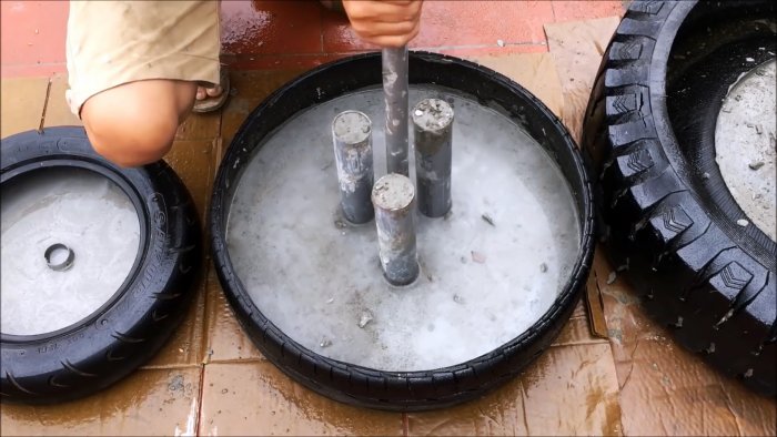 Как сделать трехъярусный садовый фонтанчик из старых покрышек