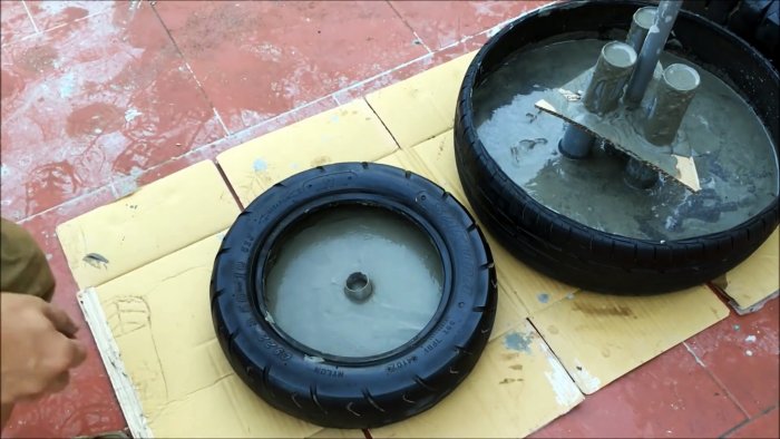 Как сделать трехъярусный садовый фонтанчик из старых покрышек