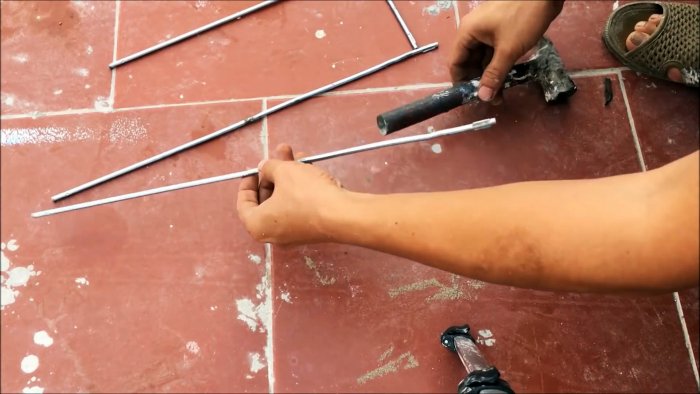 Как сделать трехъярусный садовый фонтанчик из старых покрышек