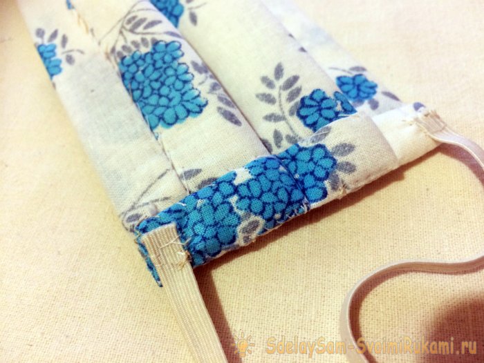 Как без швейной машинки сшить многоразовую маску самостоятельно