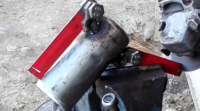 Как сделать универсальный съемник из гидравлического домкрата