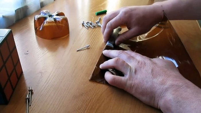 Как просто и быстро сделать ножны из пластиковой бутылки