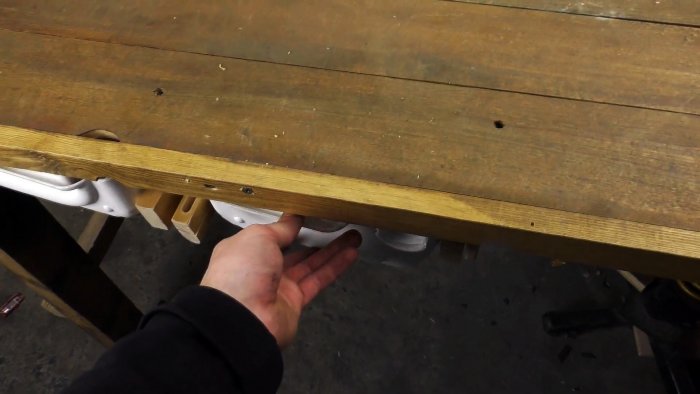 Как применить пластиковую канистру с пользой в гараже или мастерской