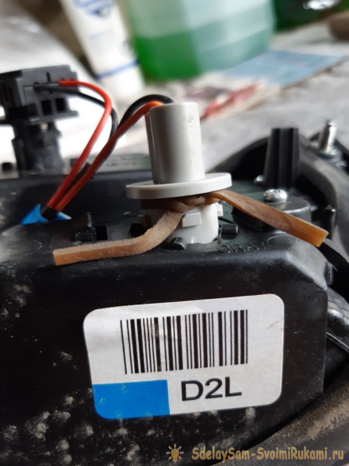 Устранение конденсата в автомобильных фонарях