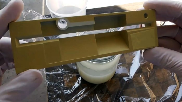 Как пожелтевшему пластику вернуть первоначальный вид