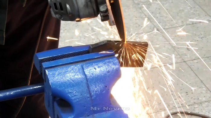 Как сделать рычажные ножницы для перекусывания прутьев и проволоки