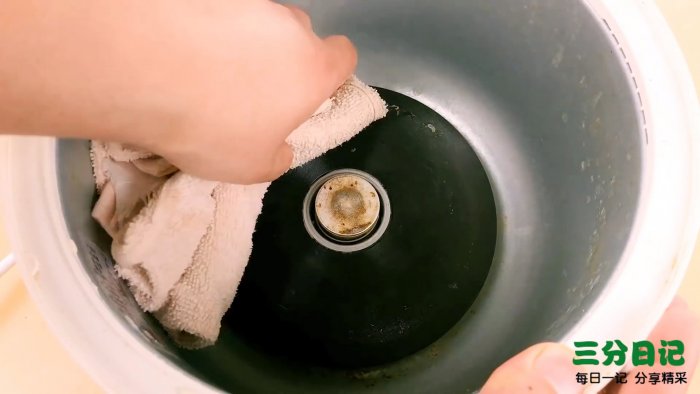 Ухаживаем за мультиваркой правильно