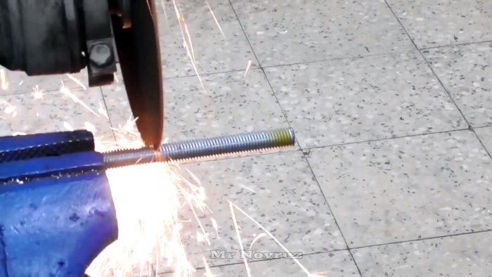 Как из куска трубы сделать инжекторную пропановую горелку