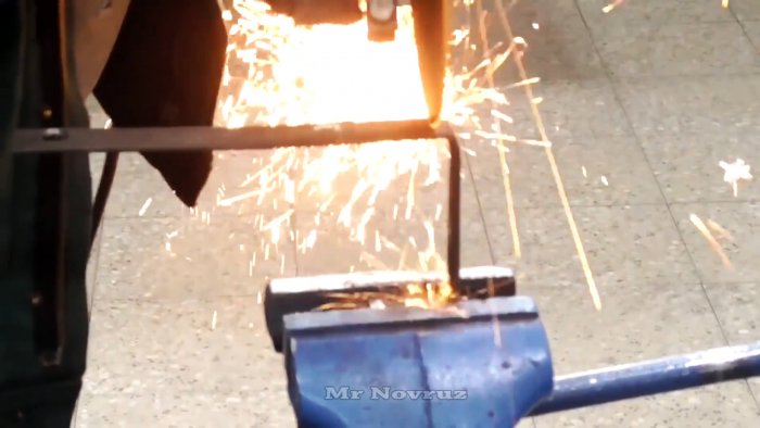 Как из куска трубы сделать инжекторную пропановую горелку