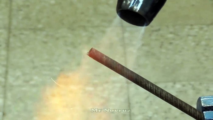 Как из куска трубы сделать инжекторную пропановую горелку