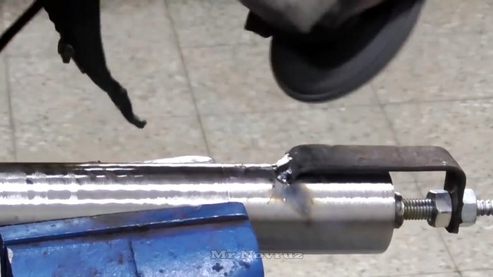 Как из куска трубы сделать инжекторную пропановую горелку