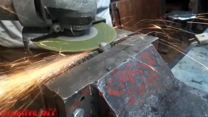 Как превратить болгарку в реноватор