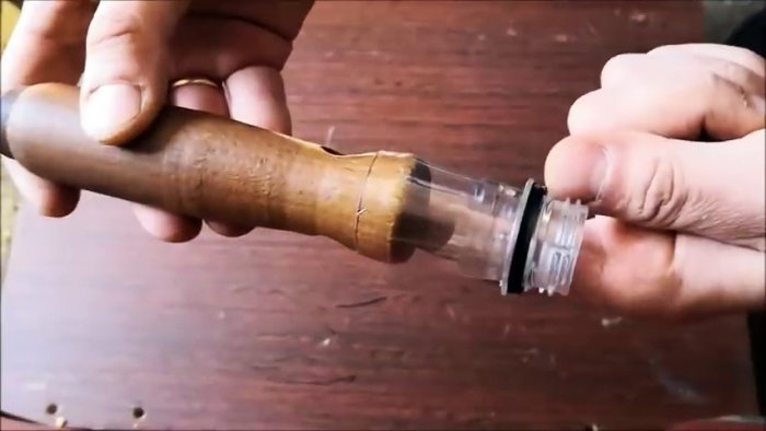 Как с пользой применить горлышки от ПЭТ бутылок огороднику