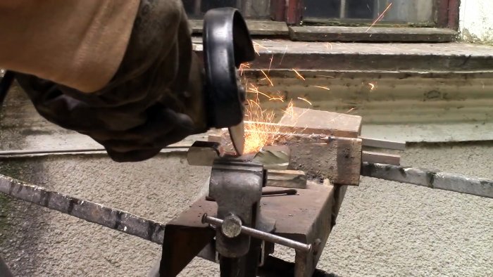 Как сделать станок для быстрого изготовления кованой решетки