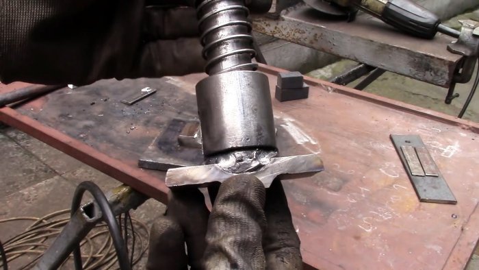 Как сделать станок для быстрого изготовления кованой решетки