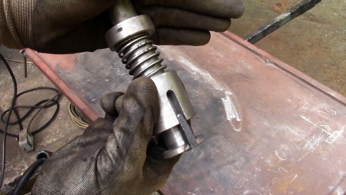 Как сделать станок для быстрого изготовления кованой решетки