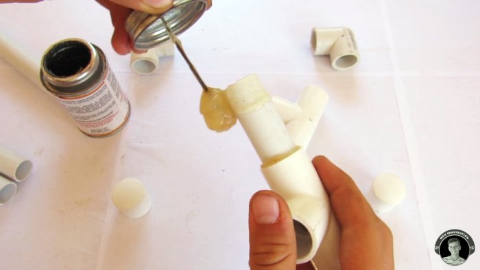 Как из ПВХ труб сделать разбрызгиватель для полива